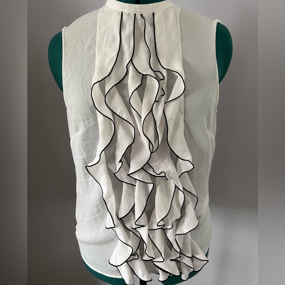 H&M White Sleeveless Blouse with Black Trim